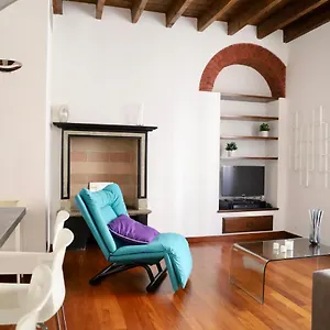 Apartamento Duca Di Porta Romana, Viaorti, Milán