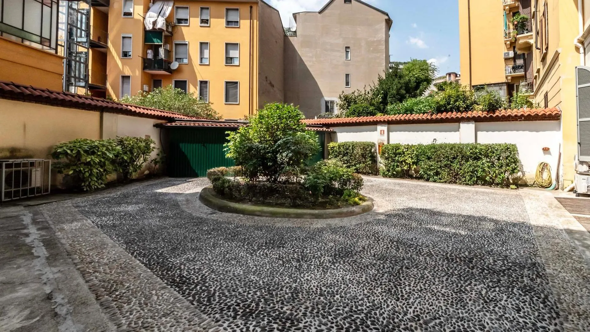Dream Suites Milano Centro Porta Romana Italy